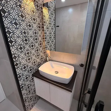 Serenity, Stylish Peaceful Apartmán